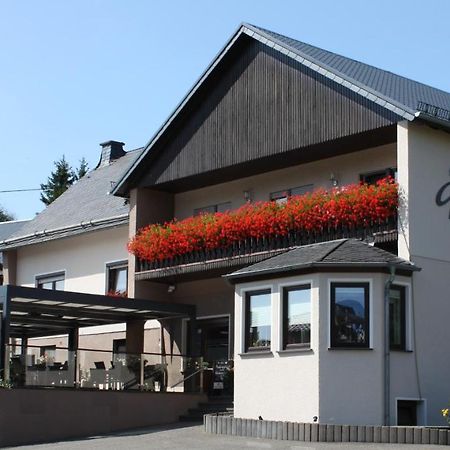 Gasthaus Pension Geimer Plutscheid Luaran gambar