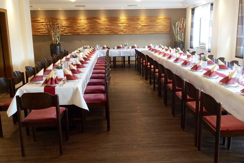 Gasthaus Pension Geimer Plutscheid Luaran gambar